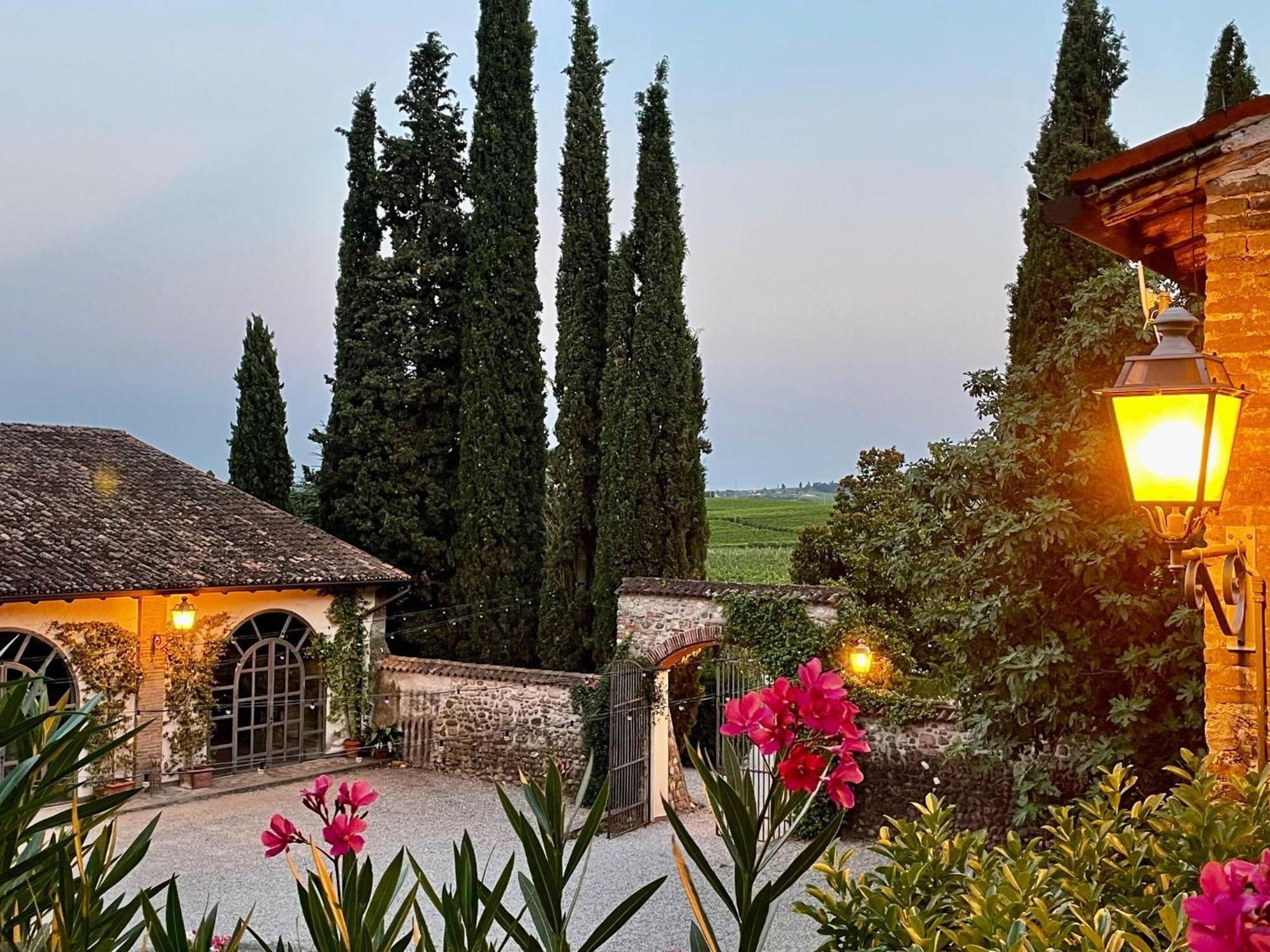 Agriturismo Antica Dimora Del Turco Sona Bagian luar foto