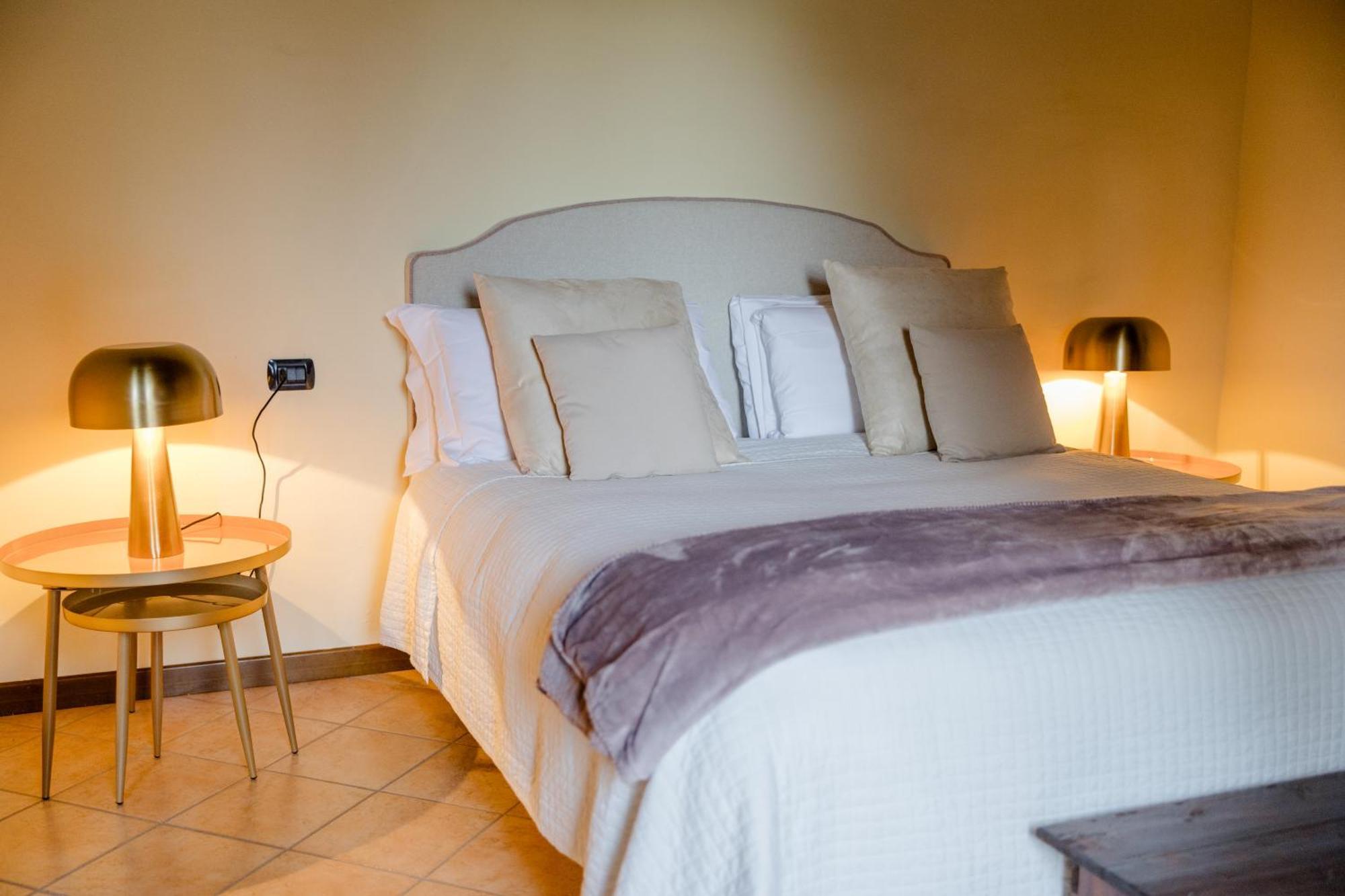 Agriturismo Antica Dimora Del Turco Sona Bagian luar foto
